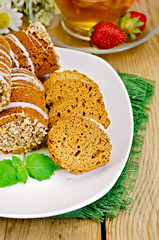 Cookies honey with strawberries on board