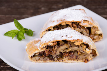 Apple strudel