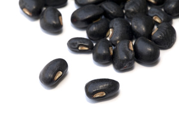 Fototapeta na wymiar Black bean isolated on the white background