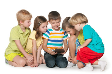 Children are playing with a new gadget