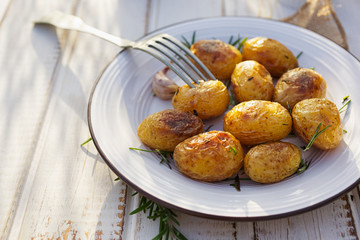 Roasted potato with rosemary and garlic