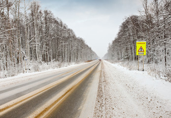 Obraz premium winter road