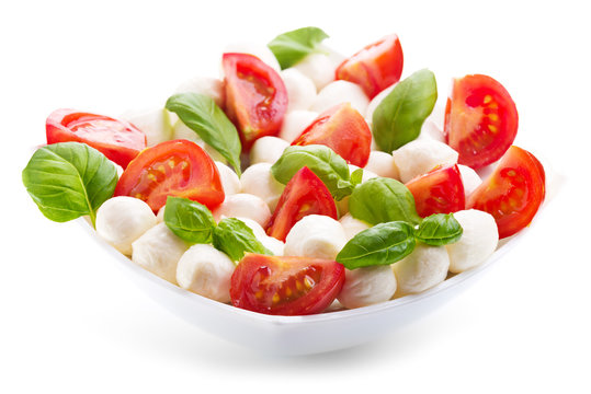 bowl of caprese salad