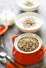 Buckwheat porridge and milk