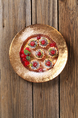 Chocolate-filled tartlets