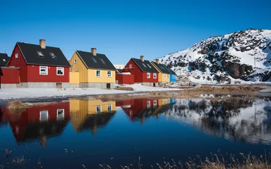 Crédence de cuisine en verre imprimé Arctique Maisons colorées au Groenland