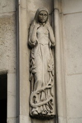 Statue at the Supreme Court in London