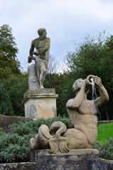 BOUC-BEL-AIR : Statuaire des jardins d'Albertas