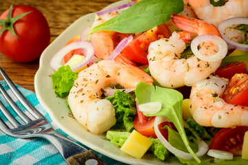 fresh and healthy shrimp salad