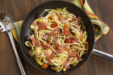 Mediterranean Salami Spaghetti