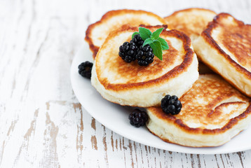 Pancakes with blackberries