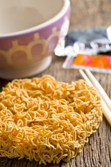 dried chinese noodles
