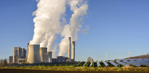 Kraftwerk, Photovoltaik, Windräder