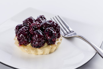 blackberries tart