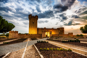 Fototapeta na wymiar Castillo de la Mota, famous old castle in Valladolid, Spain.