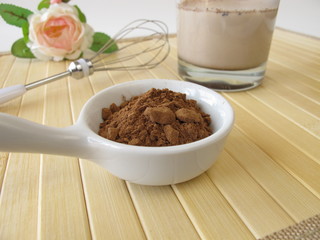 Carob Milch