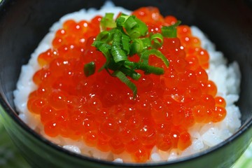 いくら丼