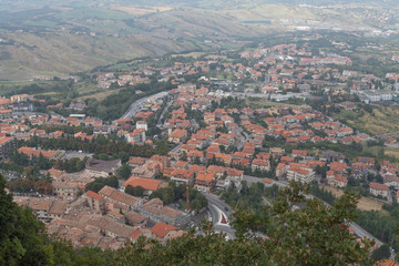 Fototapeta na wymiar San Marino, widok ze wzgórza Monte Titano
