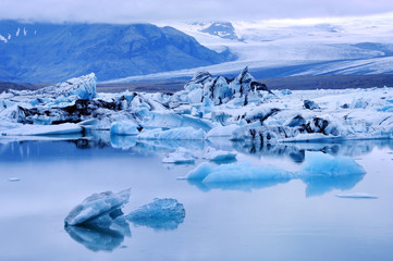 Fototapeta na wymiar Iceberg in Jokulsarlon lagoon, Iceland