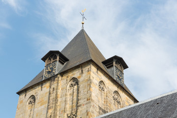 Fototapeta na wymiar Wieża kościoła z miejscowości Delden w Holandii