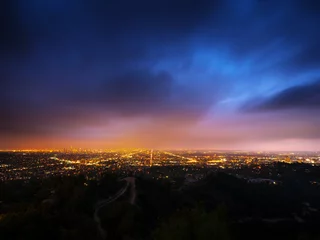 Kussenhoes Stadspanorama van Los Angeles & 39 s nachts © logoboom