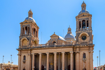 Fototapeta na wymiar Paola parafialny kościół pod wezwaniem Chrystusa Króla w Malcie