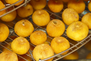 persimmons under sunlight