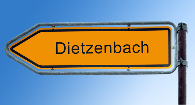 Strassenschild 8 - Dietzenbach