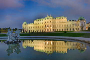 Schloss Belvedere Wien beleuchtet