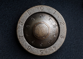 old safe lock