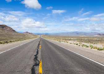 Straße ins Tal des Todes