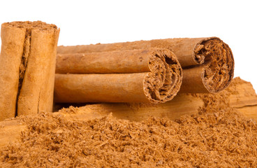 Sticks and ground ceylon cinnamon