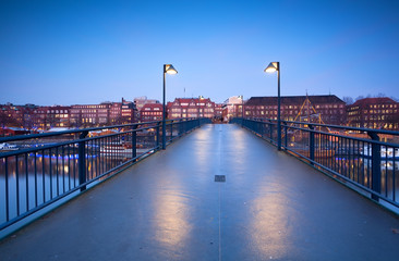 Fototapeta premium view on city Bremen from bridge in dusk