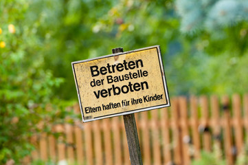 signboard do not enter - in german