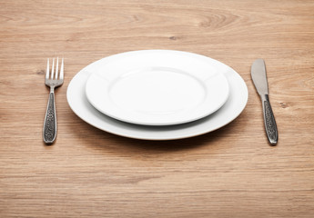Empty plate and silverware set