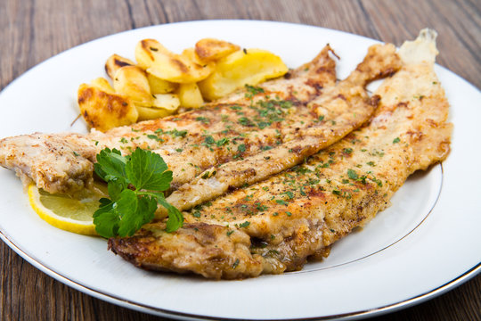 filetti di sogliola impanati con patate