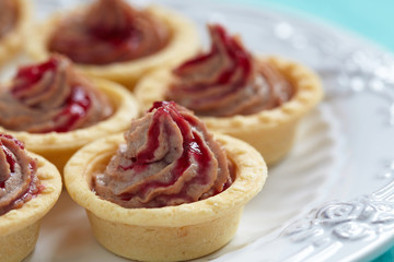 Pate tartlets