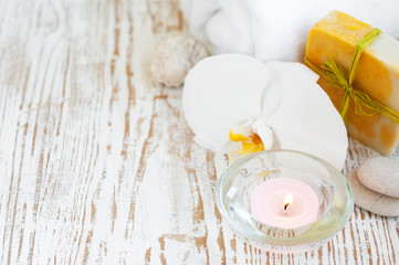 Spa set with white orchids