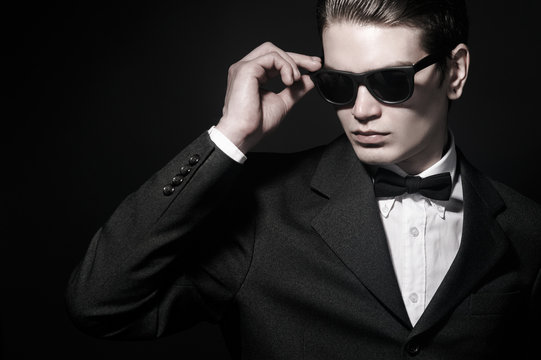 fashion portrait of a man in sunglasses