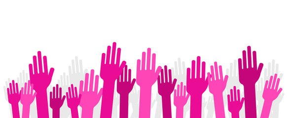 femmes - bras en l'air