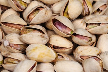 Pistachio nuts in shells © Arena Photo UK