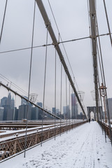 Naklejka premium Brooklyn Bridge with Snow