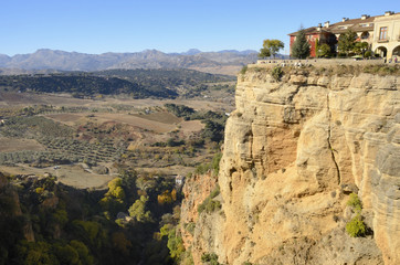 Fototapeta na wymiar Budowanie na skale, Ronda, Andaluzja, Hiszpania
