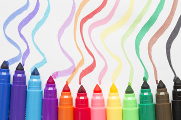 Colored marker pen