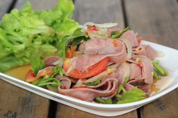 Smoke Ham Spicy Salad