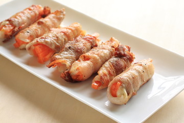 bacon and carrot cheese roll