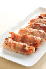 bacon and carrot cheese roll