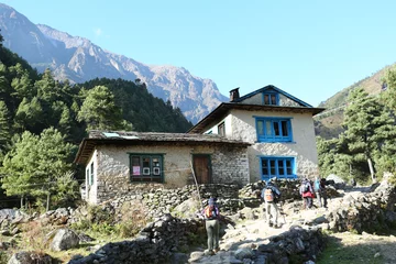 Rolgordijnen home in village from nepal © Canit Kaewtubnil