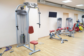 Fototapeta na wymiar fitness hall with fitness equipment
