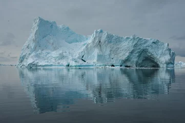 Deurstickers Iceberg in Disko Bay of Greenland © ykumsri